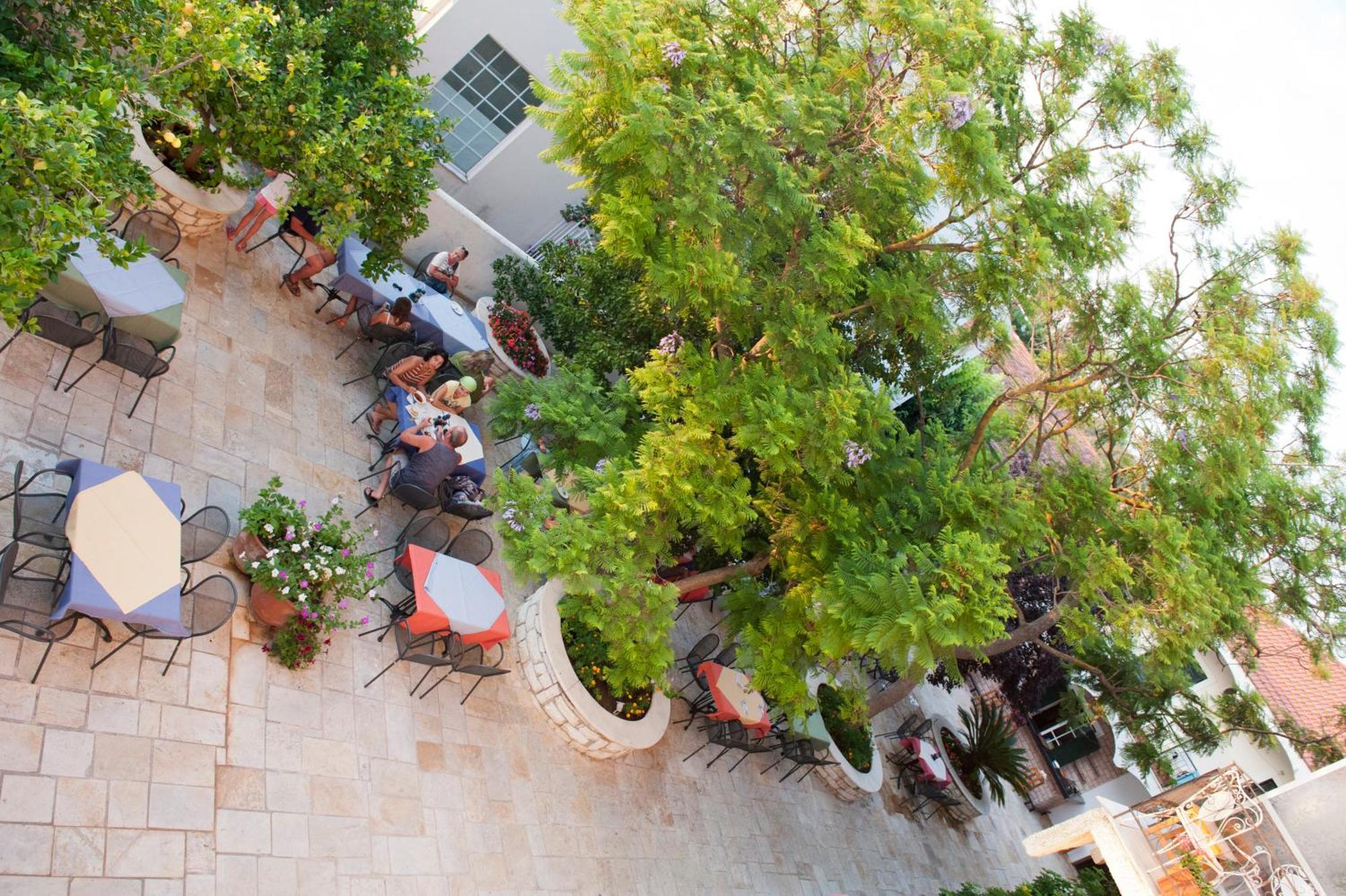 Hotel Marie Acharavi (Corfu)